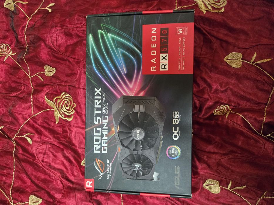Rx 570 8gb asus.