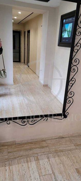 Продава се Двустаен апартамент в Пловдив, Остромила - 63 кв.м за 2302 €/кв.м - Снимка #11