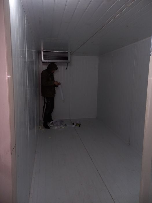 Морозильные и холодильные камеры