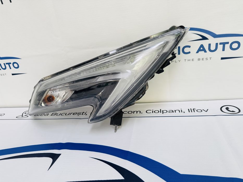 Far dreapta led Nissan Juke dupa 2014 cod 26120-BV81J