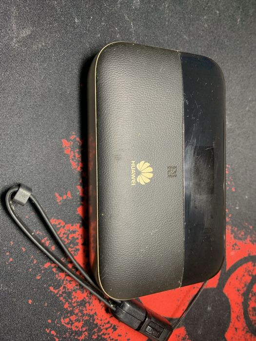 Router 4g Huawei E5885Ls-93a cu functie de power bank 6400mah