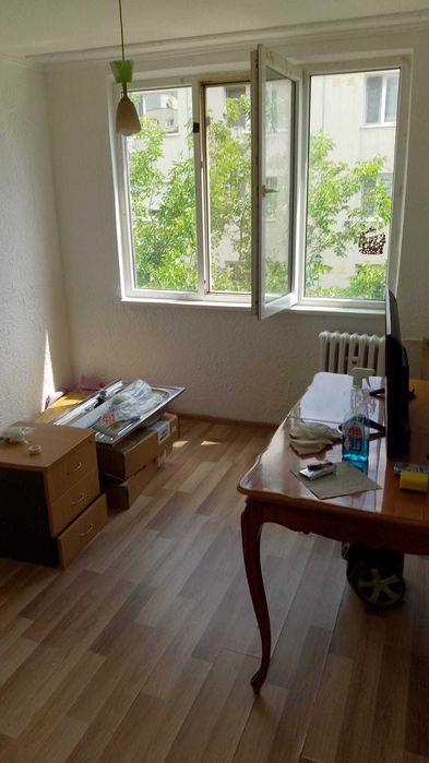 vand apartament 2 camere Drumul Taberei