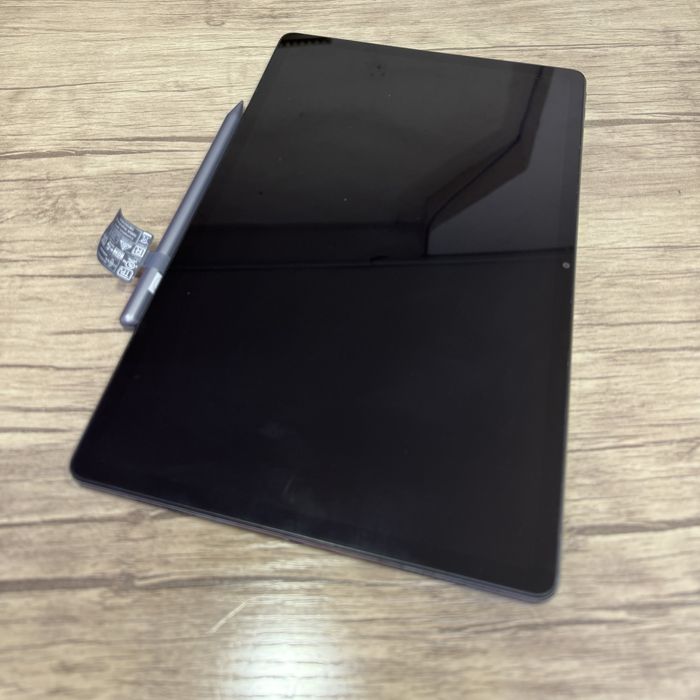 Prodam planshet Lenovo Tab 12 ozu 8GB ram 128GB