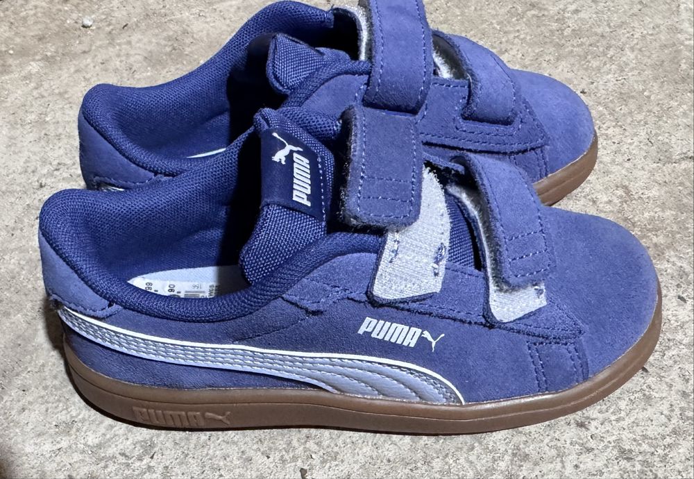 Adidasi puma marimea 26