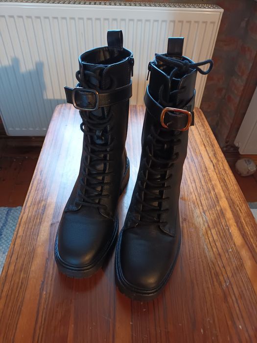 Cizme dama simpla si eleganta!