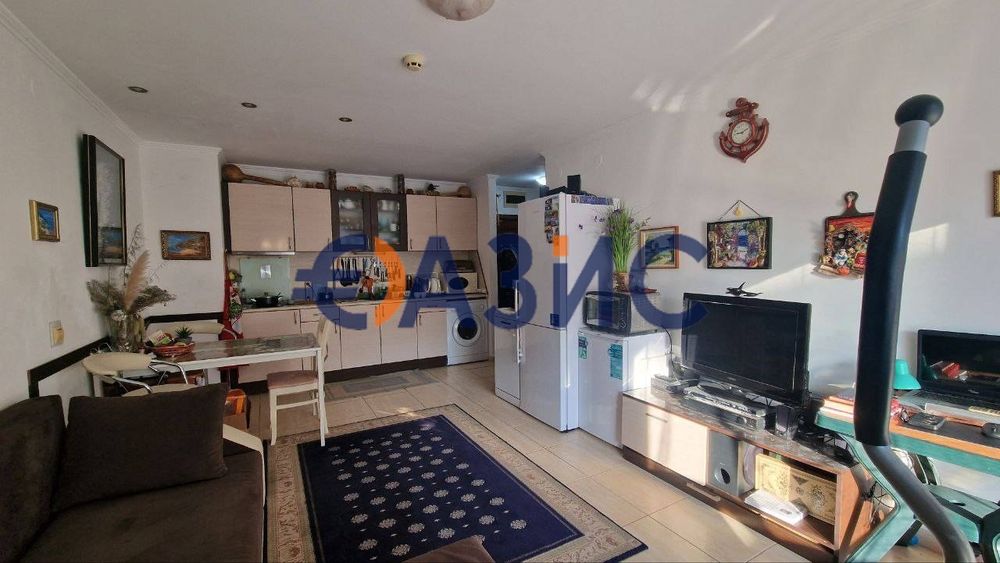 Продава се Двустаен апартамент в Свети Влас - 54 кв.м за 879 €/кв.м - Снимка #1