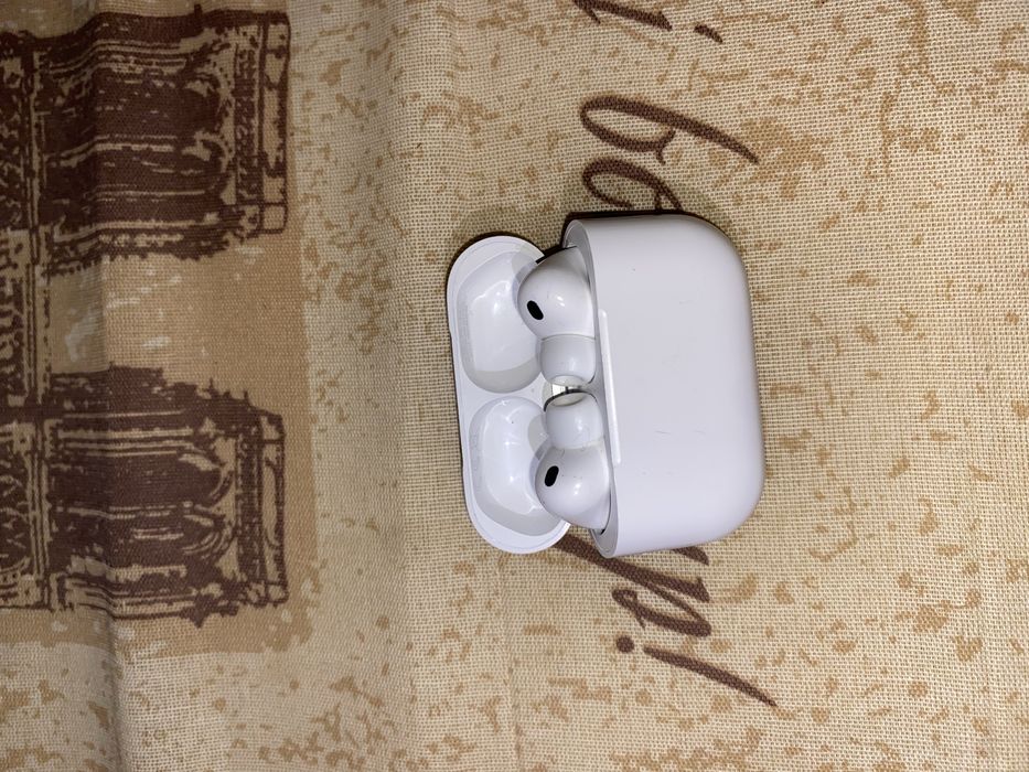 AirPods Pro 3 (използвани)