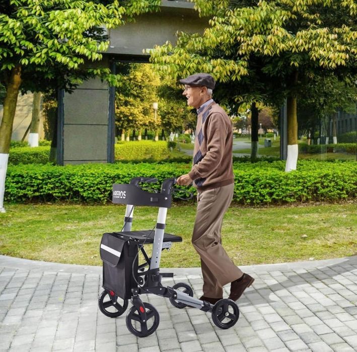 Лек алуминиев ролатор/ проходилка със седалка и пазарска чанта 7,6кг