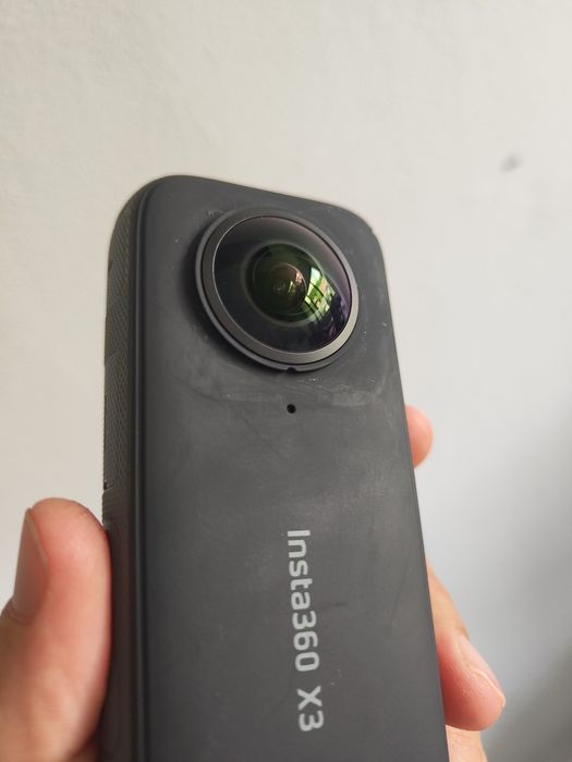 Екшън видеокамера Insta360 X3
