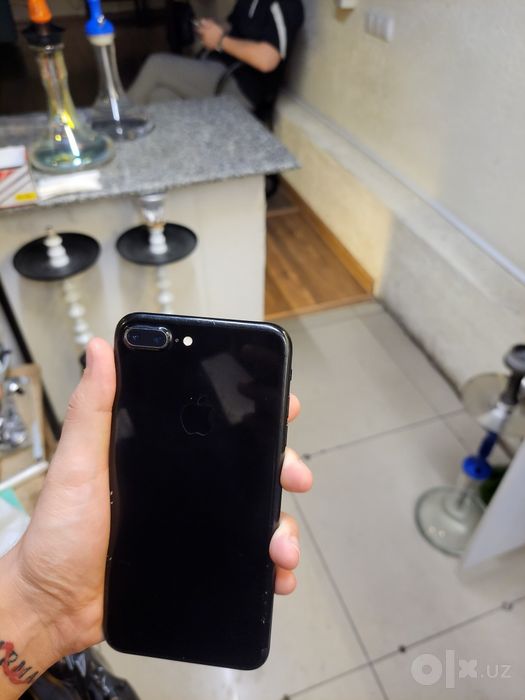 iPhone 7 plus  jet black