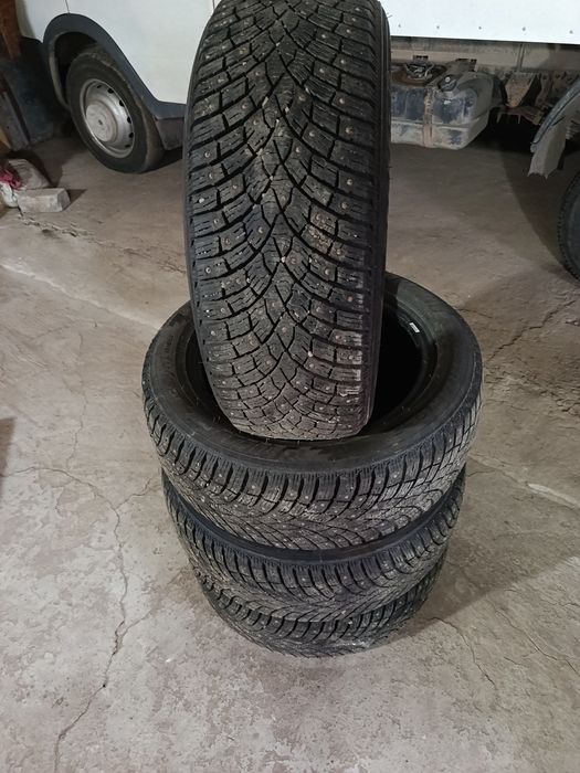 Продам зимнюю резину