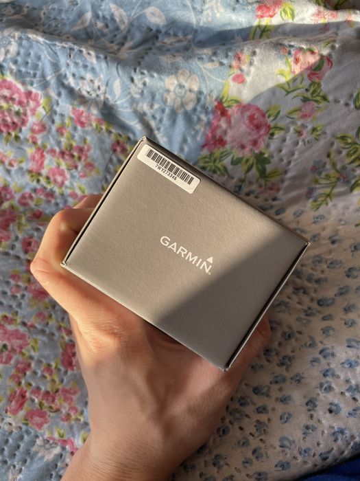 Продается Смарт-часы Garmin Forerunner 965 черный новый