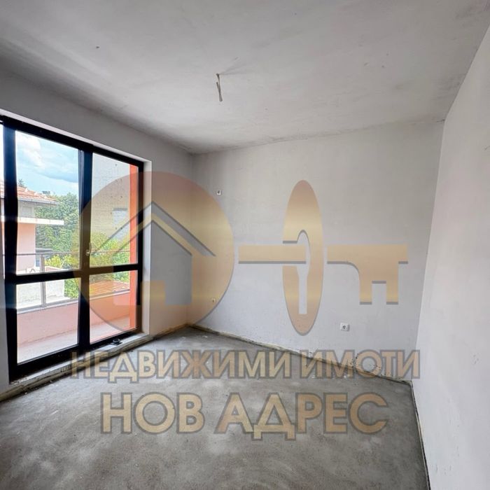 Продава се Двустаен апартамент в Търговище, Център - 55 кв.м за 1310 €/кв.м - Снимка #5