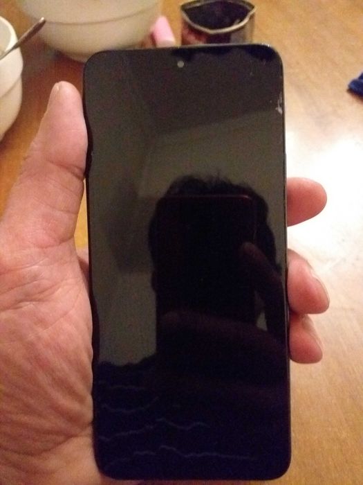 Продам смартфон HONOR X7c  2024 года. Возможна доставка !