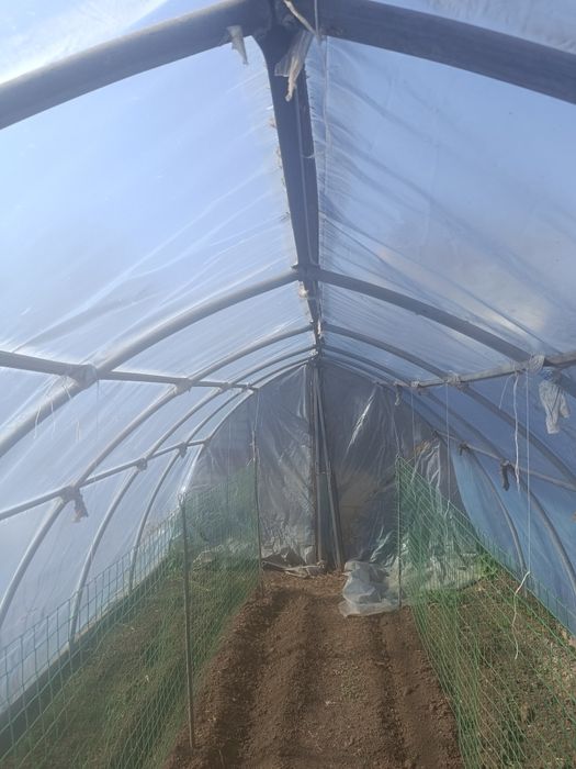 продам теплицу, разборная советского качества.