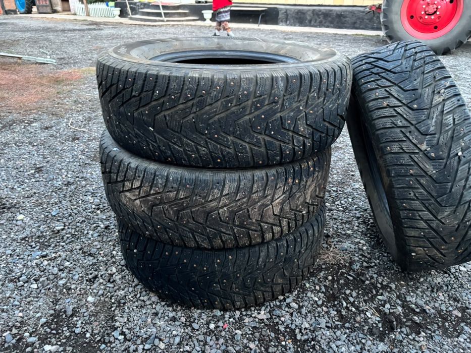 Продаю Шины бу hankook winter