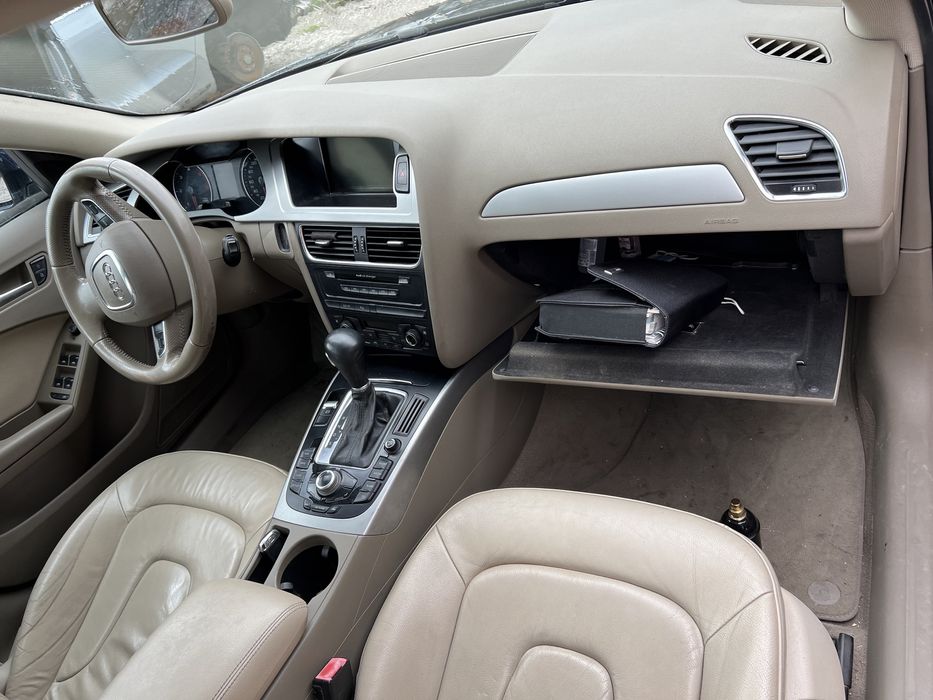 Audi A4 за части на части Ауди А4 b8 Б8 8k 2.7tdi автомат