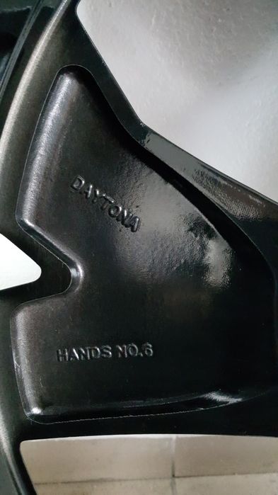 JanteRenaultKadjarArkanaSymbiozCapturMeganeE-TechKoleosScenicE-TechEspaceAustralRafaleTalismanDusterBigsterStrikerNissanJukeQashqaiX-TrailAriya5X114.3