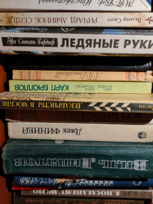 СРОЧНО Продам книги