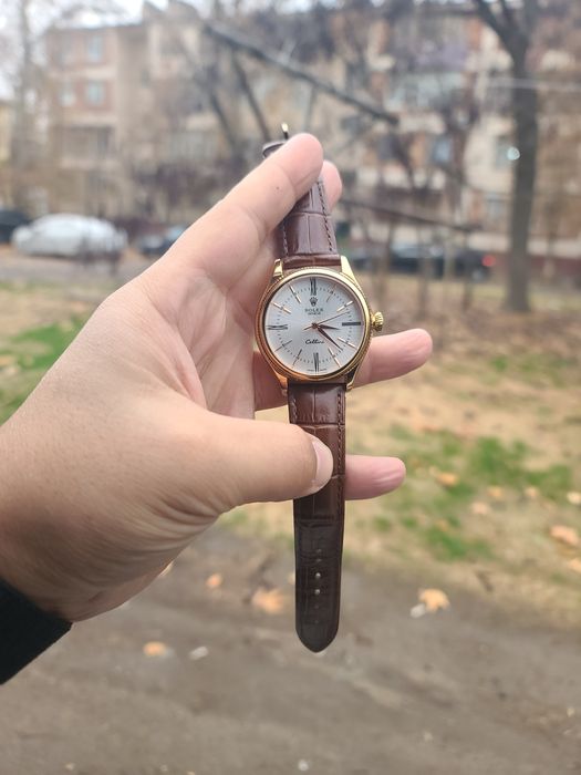 Часы Ролекс идеальном состояние продаётся