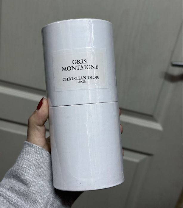 Christian dior gris montaigne
