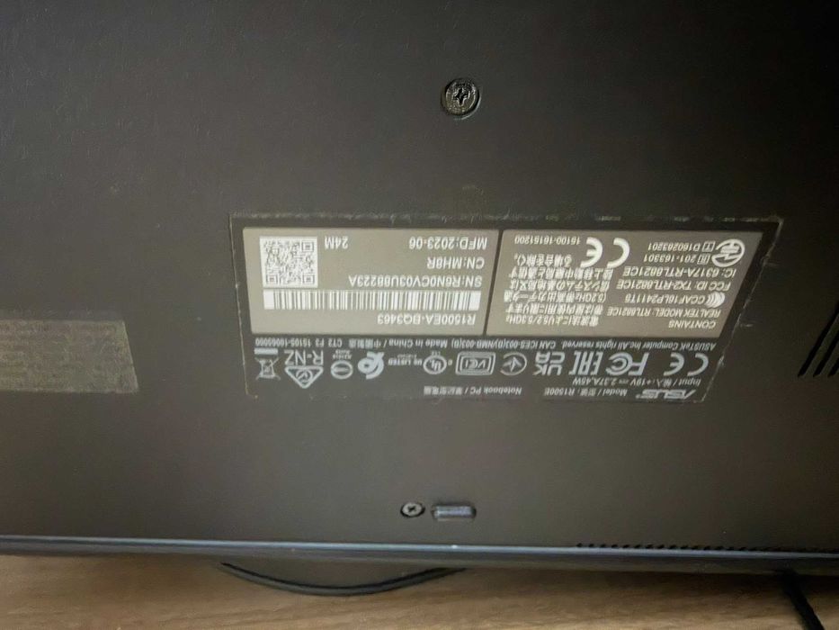 Laptop ASUS VivoBook X515EA, I3, 8GB RAM, 250GB SSD
