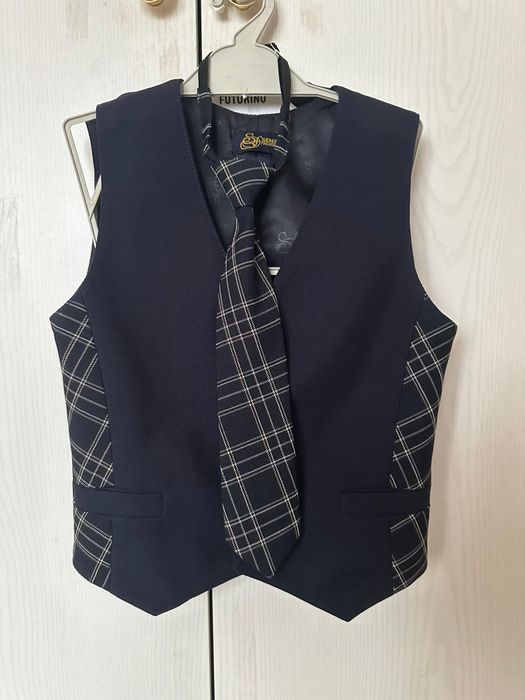 Школьная жилетка бэст