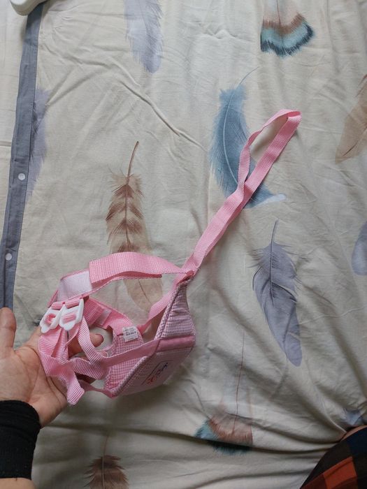 Для первых шагов с мамой или папой, поводок