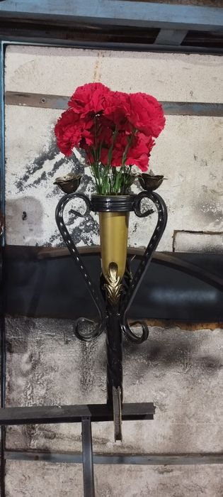 Продам ритуальный крест.