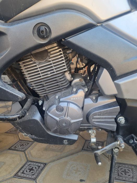 Продам эндуро мотоцикл Dayun Titan 200