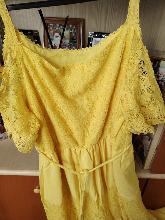 Продавам нови рокли