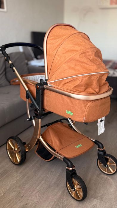 Продам детскую коляску