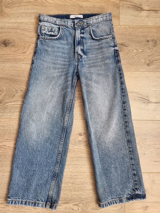 Джинсы  Reserved  на девочку