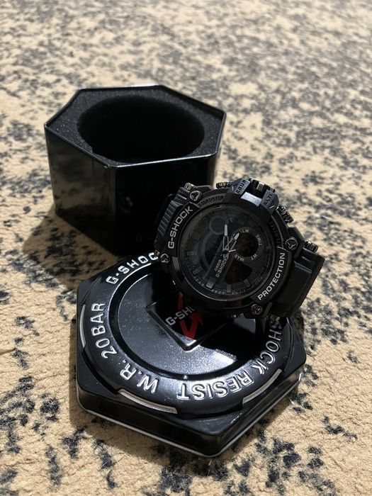 Часы G-Shock