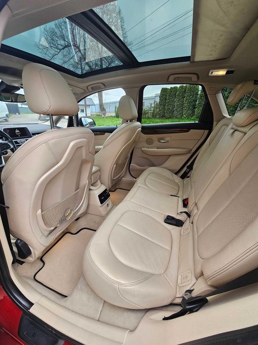 BMW / 218d / 2.0 Diesel / Automat / Bixenon / Panoramic / 2015