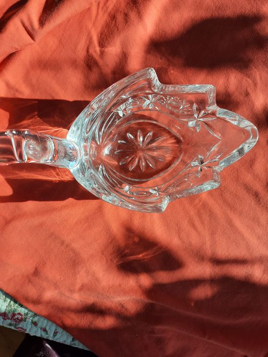 Красив кристален лебед на Бохемия я