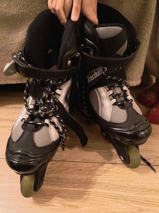 Roller skates ,Inline skates