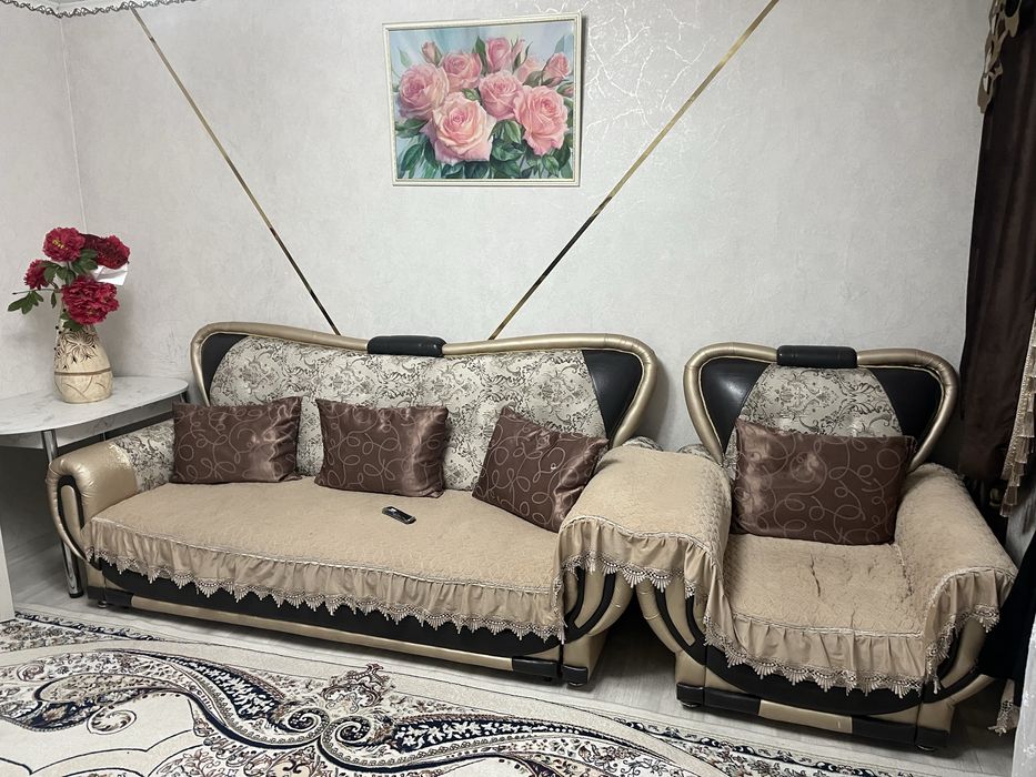 диван для зала.