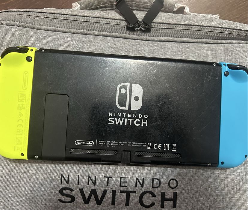 Nintendo Switch + 22 игры + 256 гб microSD
