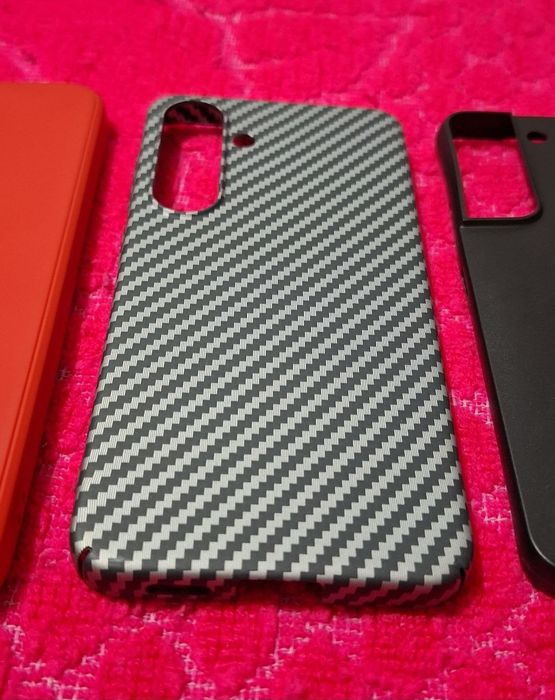 Чехлы для телефонов Samsung