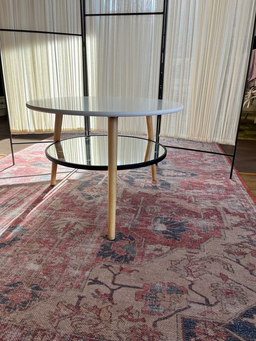 Кръгла масичка за кафе, холна