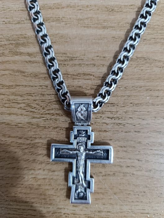 Продам цепь крест