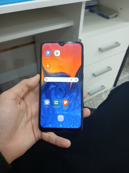 Samsung a10 в идеальном состаяние