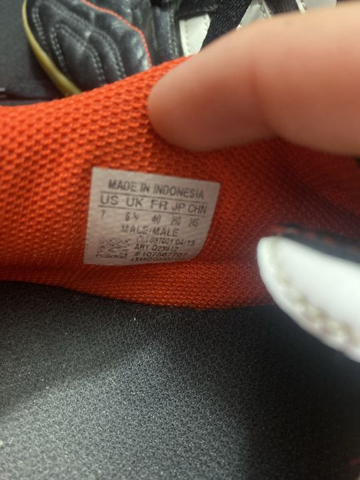 Papuci fotball adidas 11pro