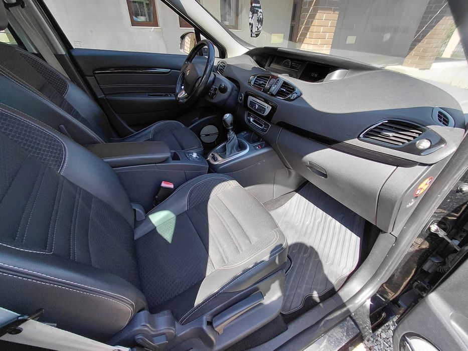 Renault Grand Scenic 7 locuri