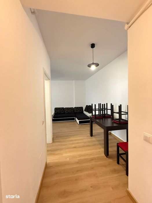 Apartament Cu Doua Camere- Loc De Parcare Inclus-Nemobilat