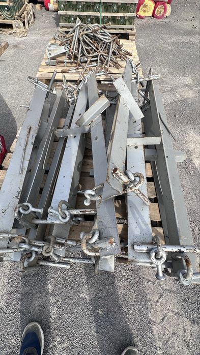 Продам Траверсы повышайка, разные