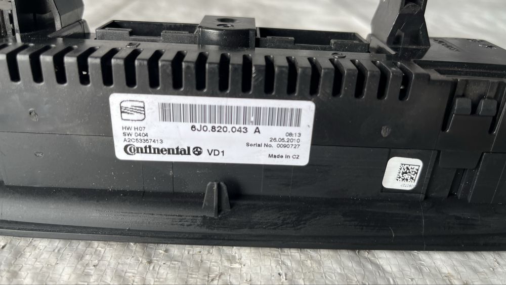 2 броя климатик Seat Ibiza 4 (2008-2012)