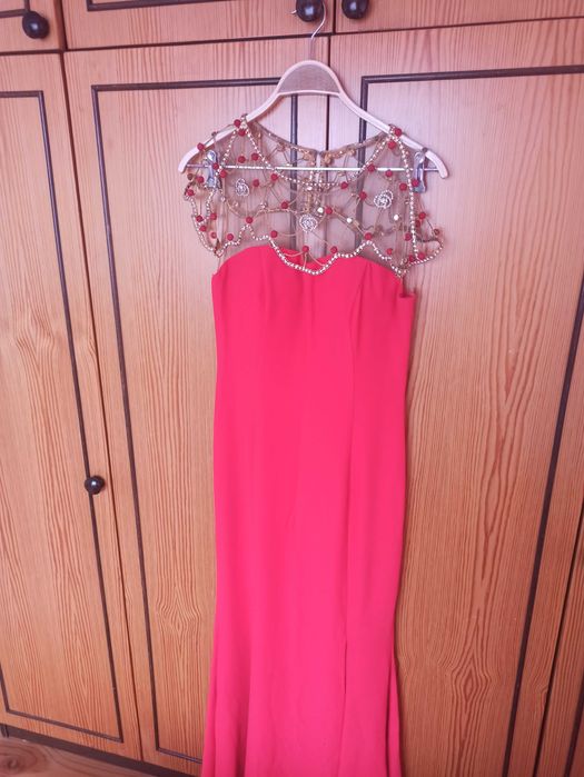 Вечерна, бална рокля