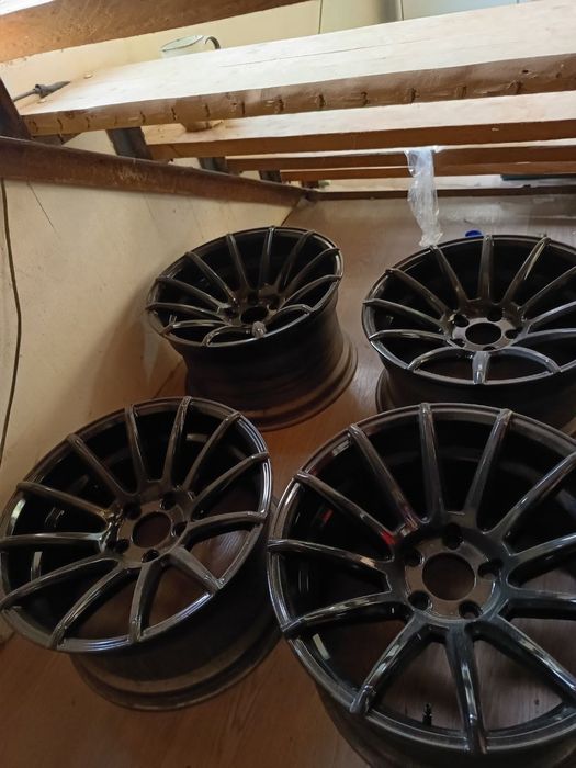 Продам Диски R18